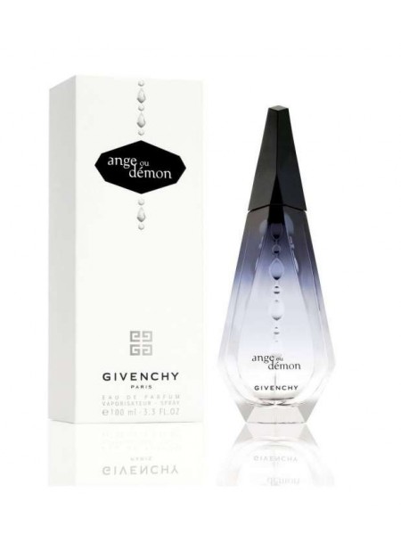 Givenchy Ange ou Etrange